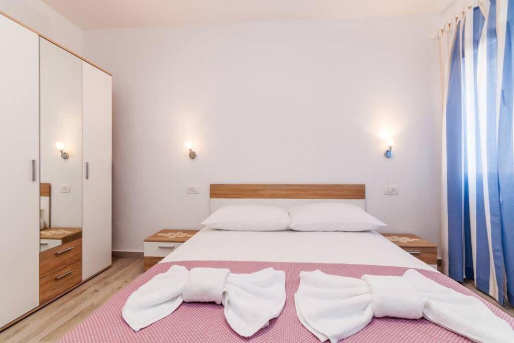 Premium Apartment Nera Zara Esterno foto